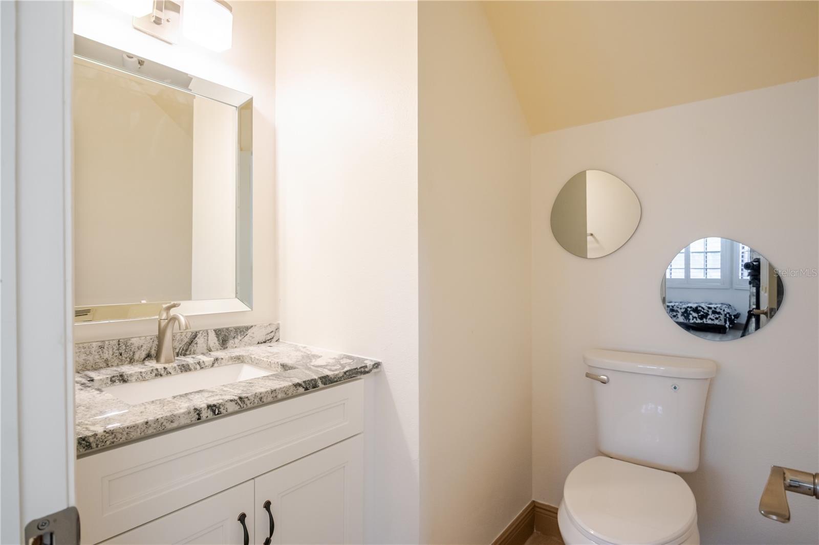 Image 19 of 56 For 10444 Saint Tropez Place