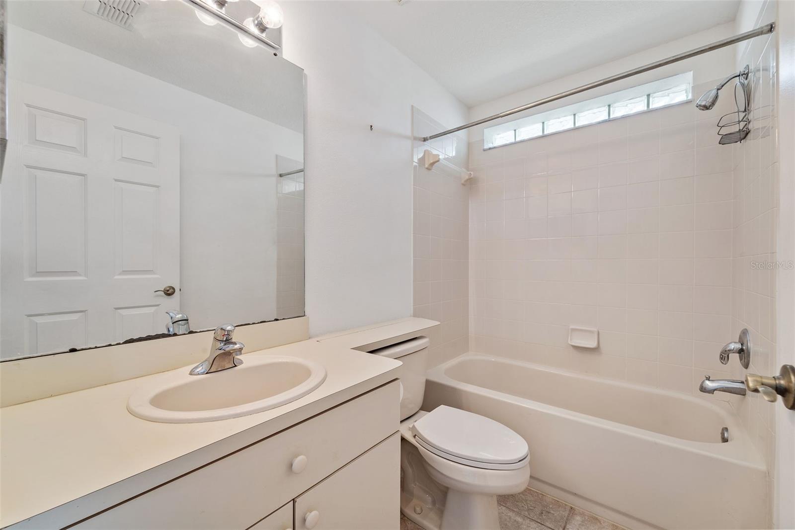 Listing photo id 17 for 14953 Deer Meadow Drive