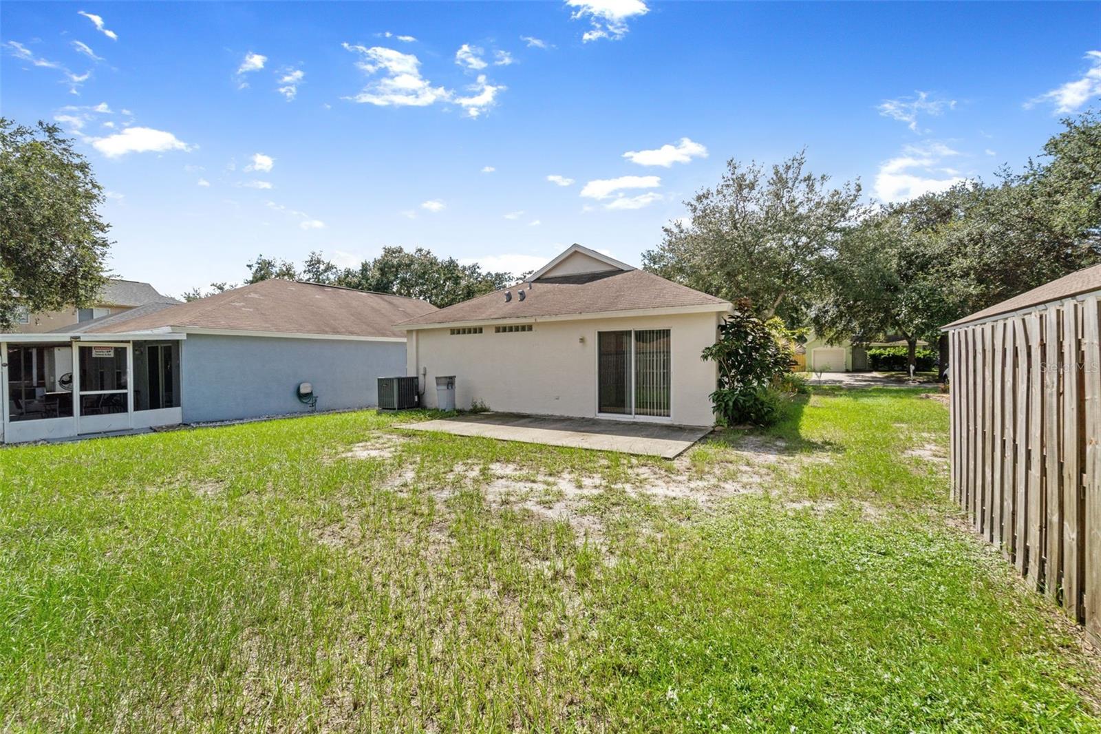 Listing photo id 28 for 14953 Deer Meadow Drive
