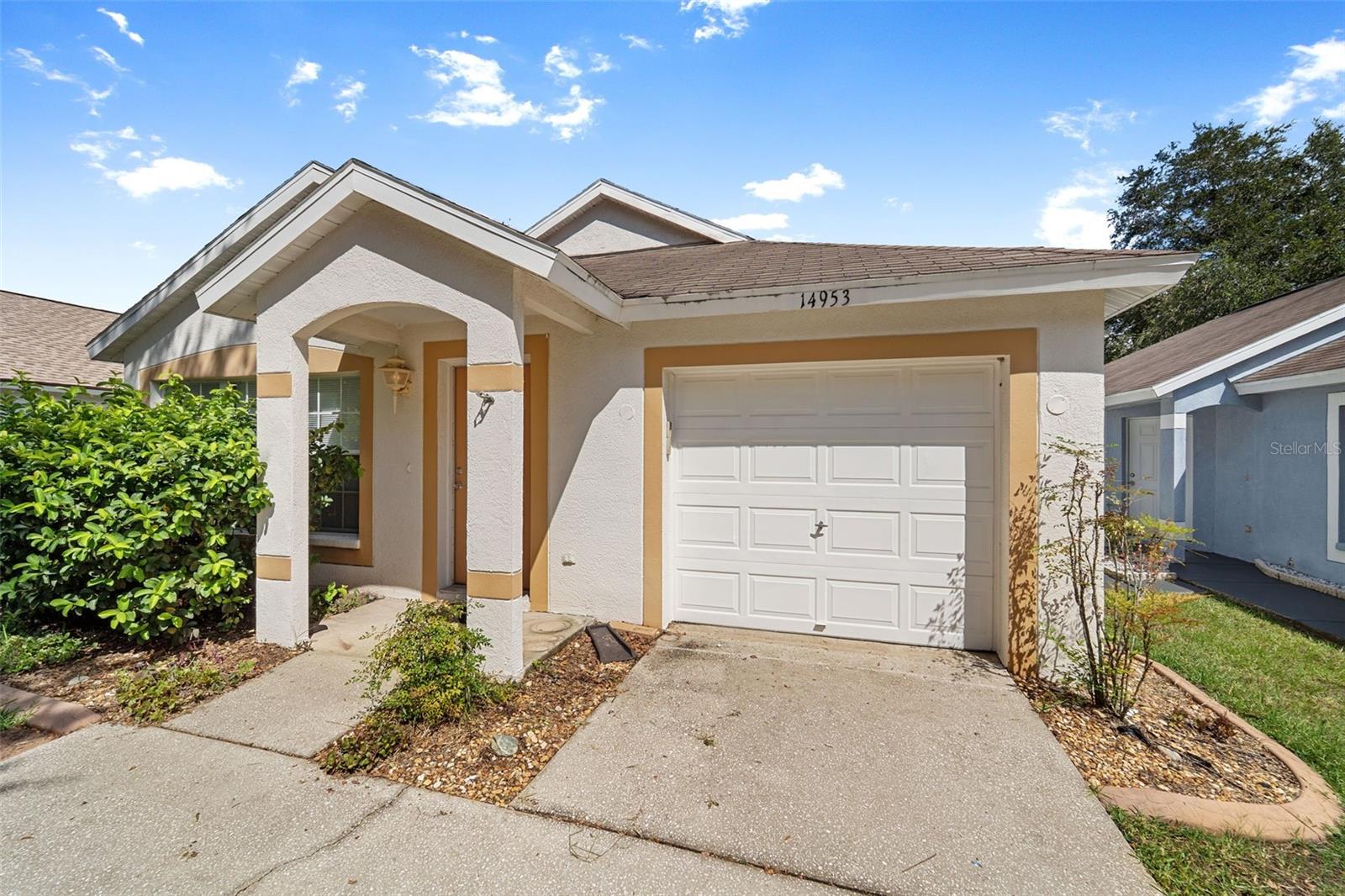 Listing photo id 3 for 14953 Deer Meadow Drive