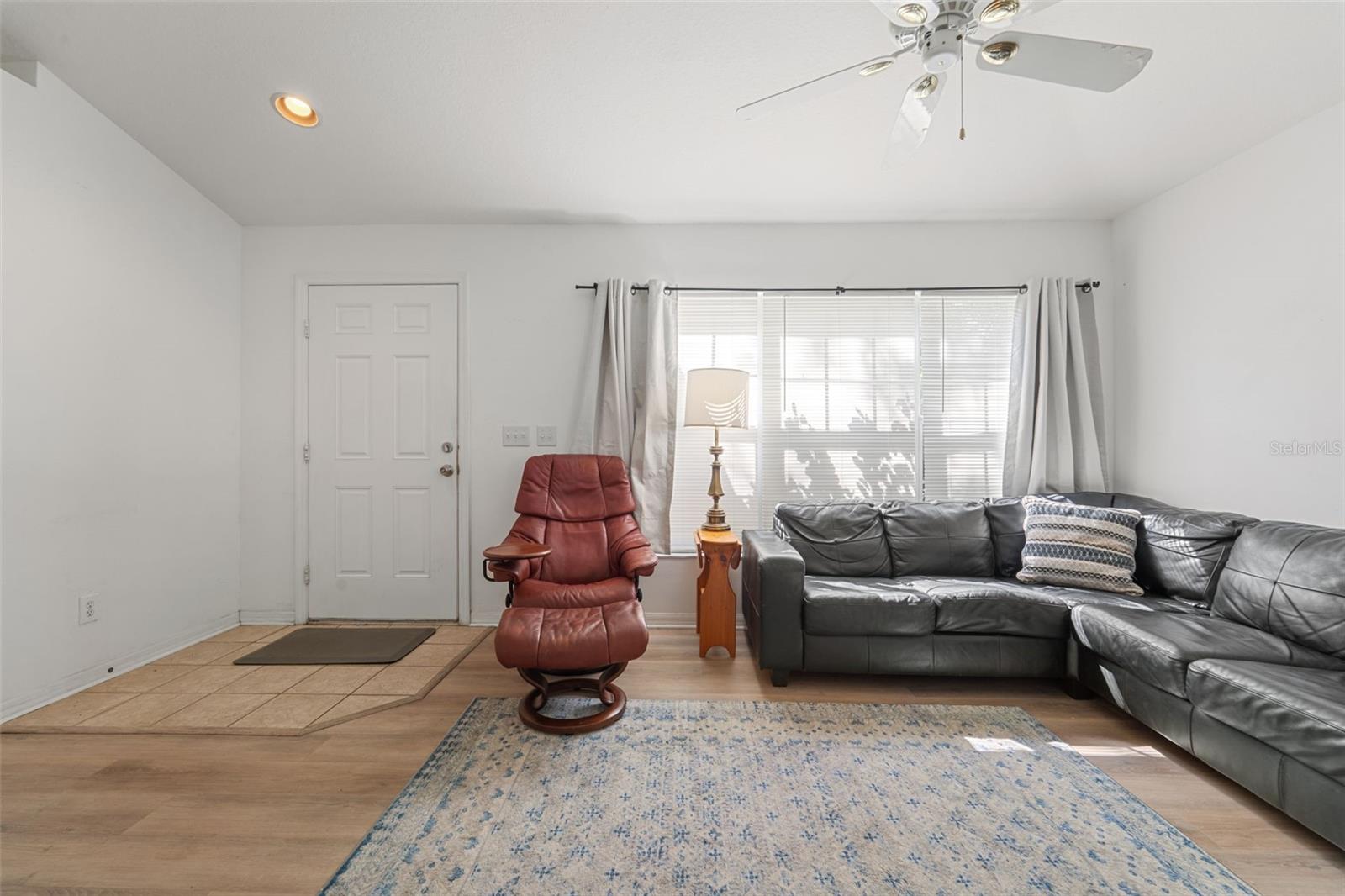 Listing photo id 5 for 14953 Deer Meadow Drive