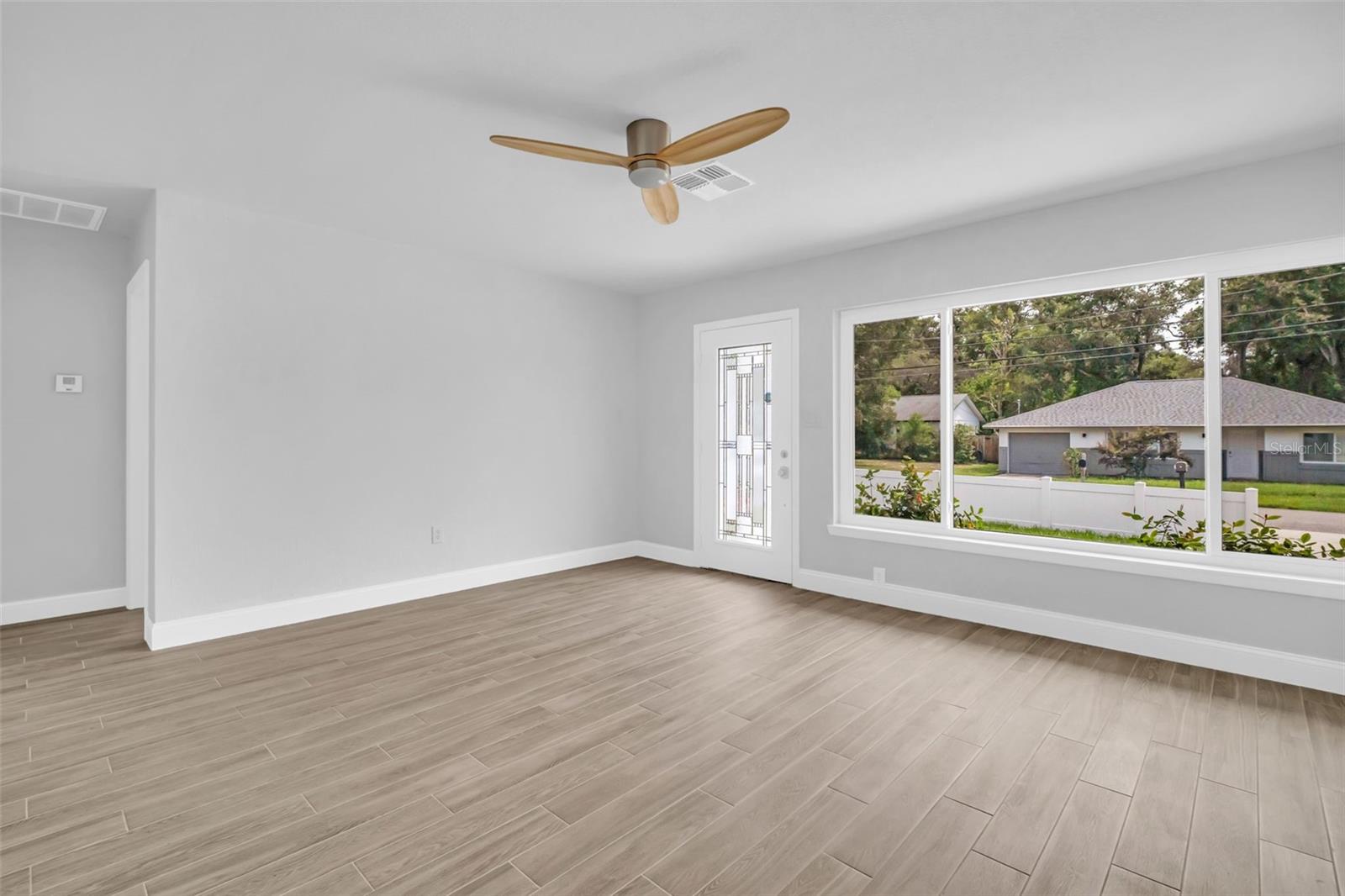 Image 4 of 53 For 713 Pine Street