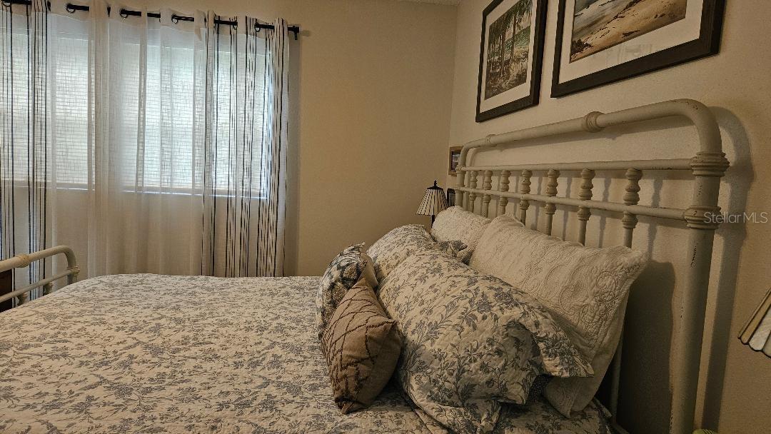 Image 14 of 33 For 5975 Terrace Park Drive N 105