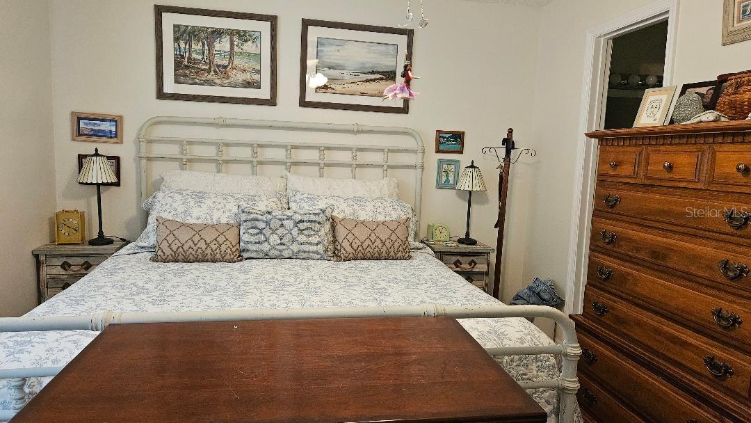 Image 15 of 33 For 5975 Terrace Park Drive N 105