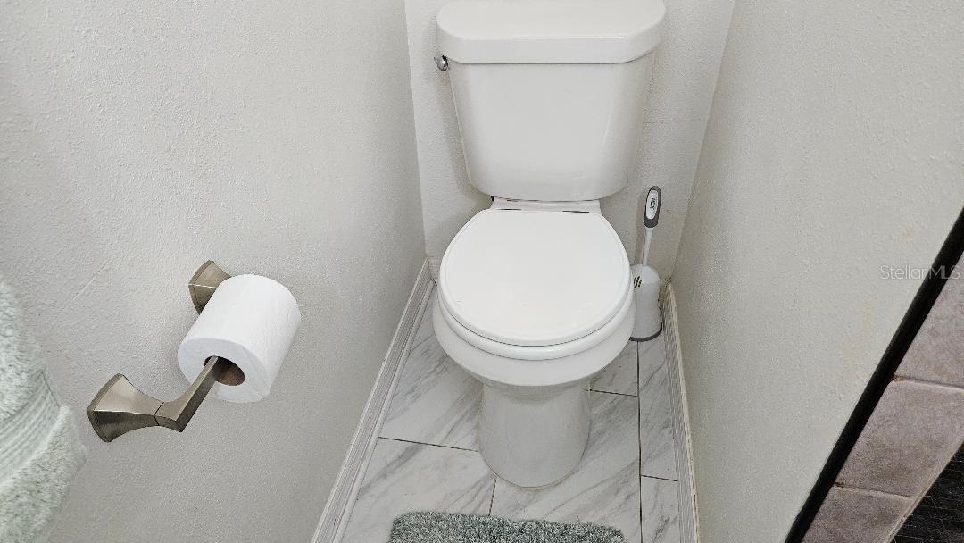 Image 18 of 33 For 5975 Terrace Park Drive N 105