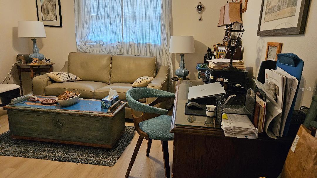 Image 21 of 33 For 5975 Terrace Park Drive N 105