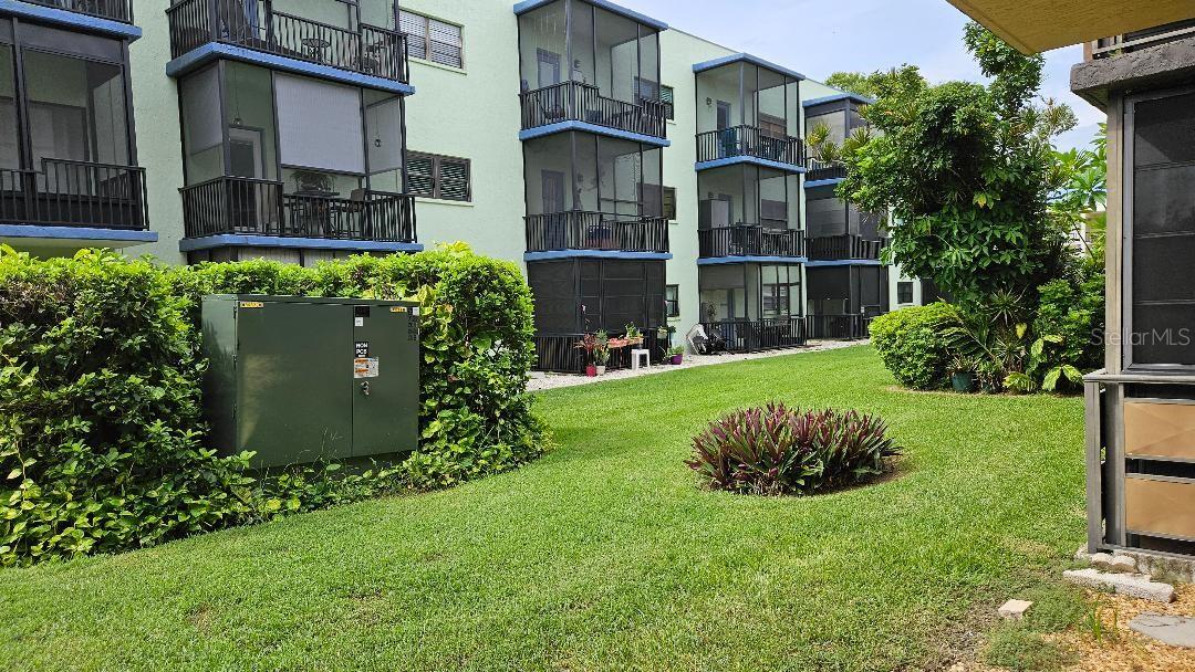 Image 3 of 33 For 5975 Terrace Park Drive N 105