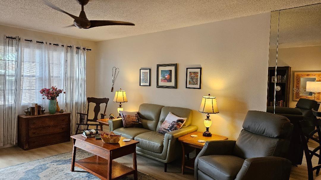 Image 8 of 33 For 5975 Terrace Park Drive N 105