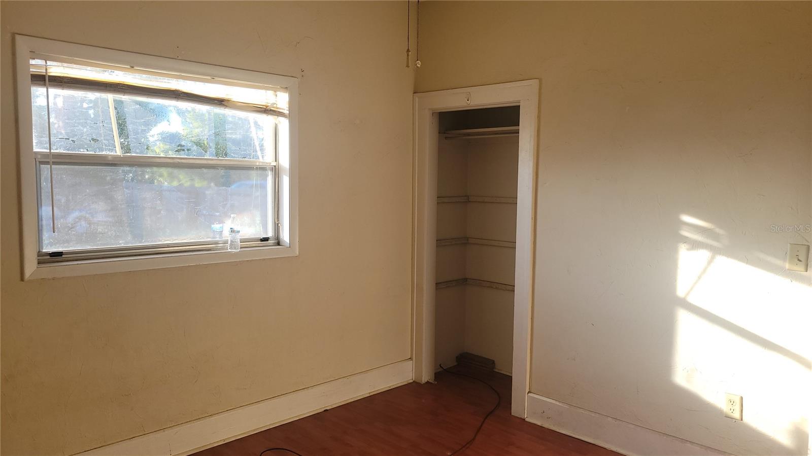 Image 16 of 43 For 509 6th Avenue Sw