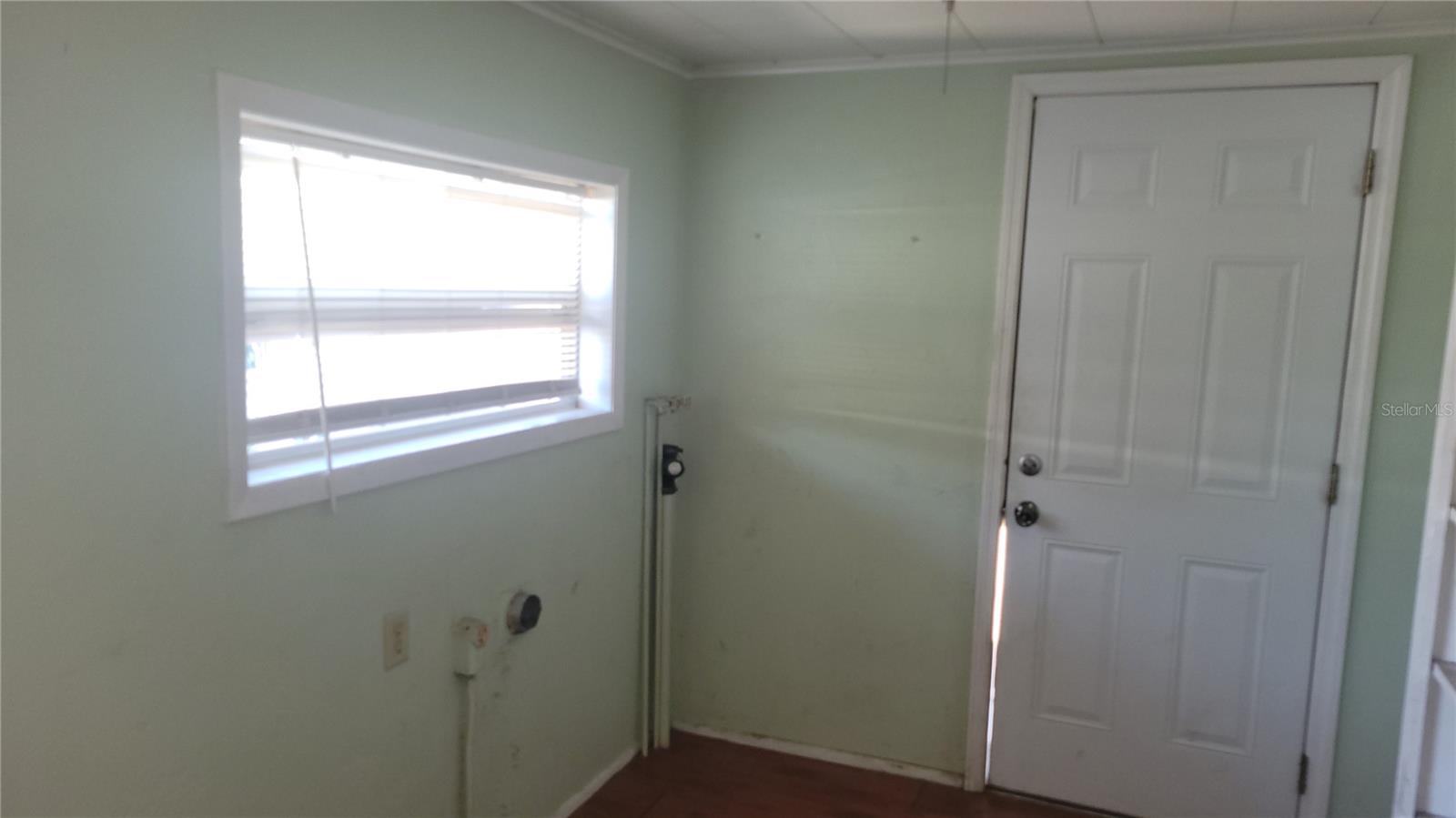 Image 19 of 43 For 509 6th Avenue Sw