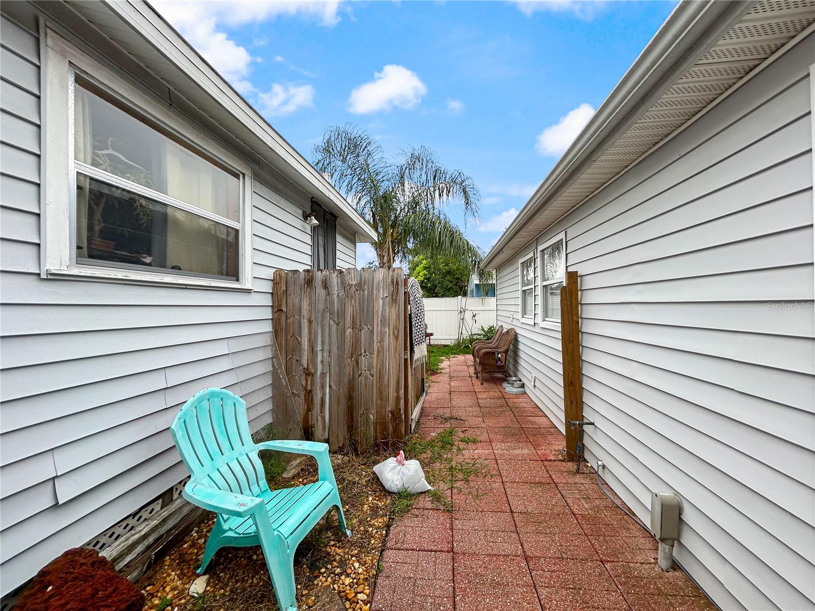 Image 25 of 43 For 509 6th Avenue Sw