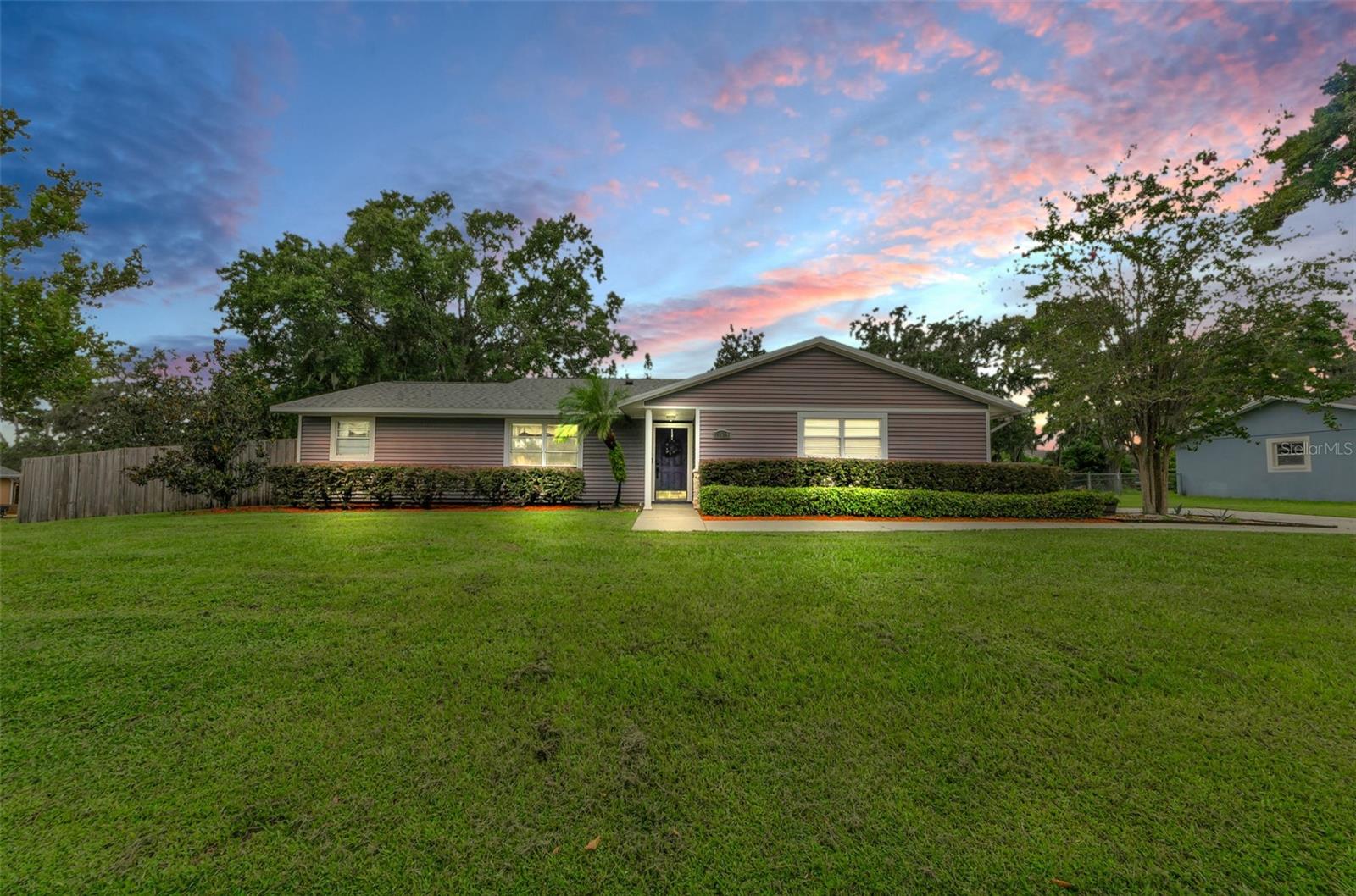 Image 11 of 58 For 11829 Orange Street