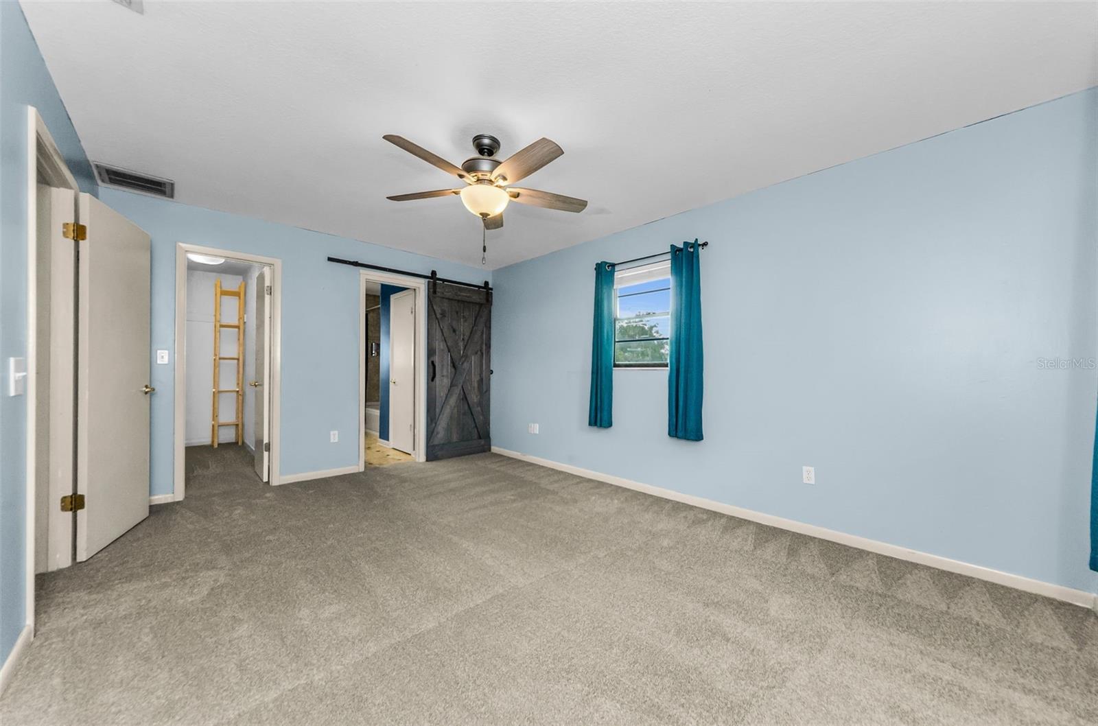 Image 22 of 58 For 11829 Orange Street