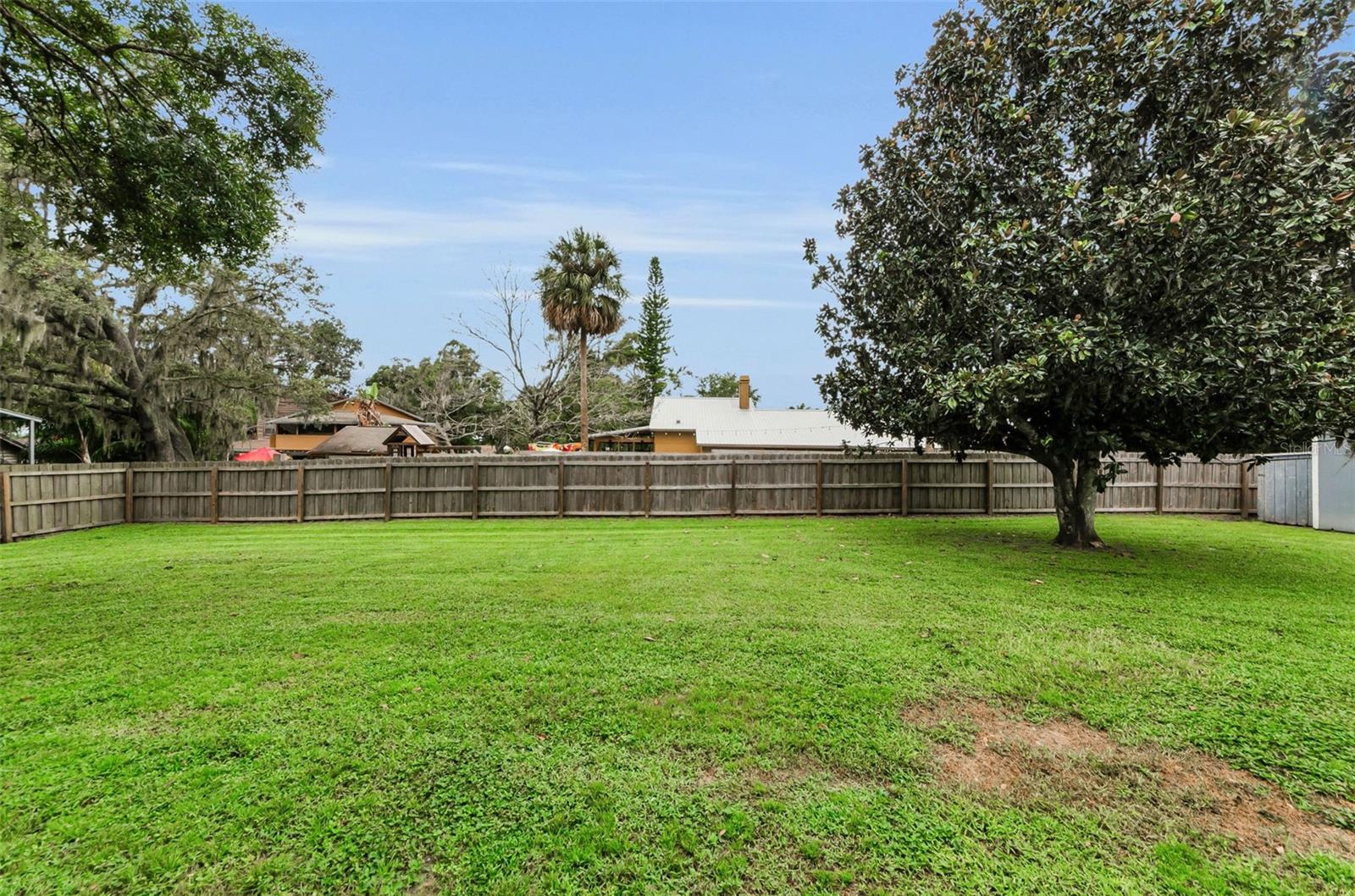 Image 46 of 58 For 11829 Orange Street