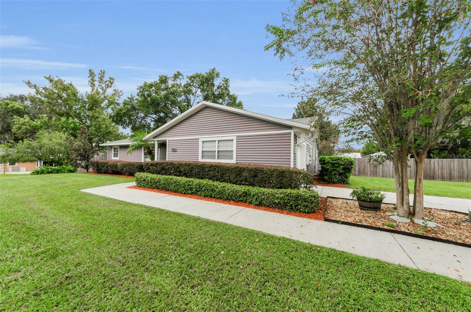 Image 53 of 58 For 11829 Orange Street