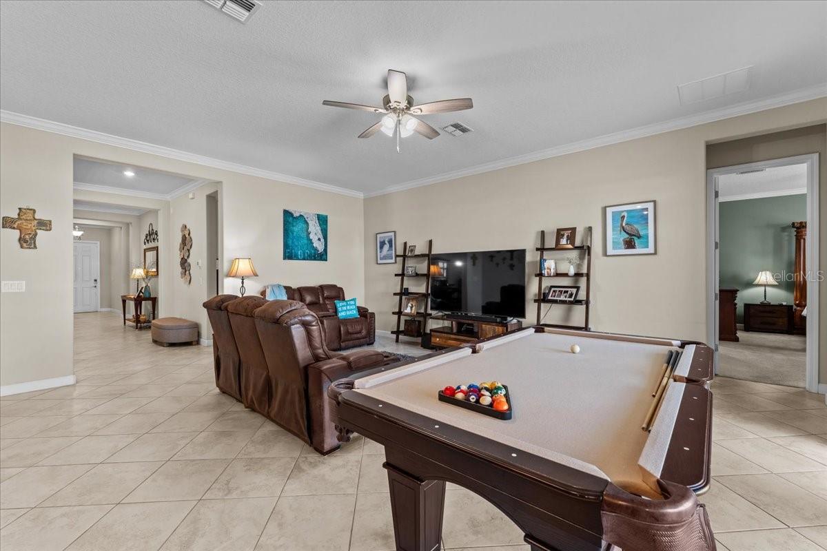 Image 4 of 47 For 13443 White Sapphire Road