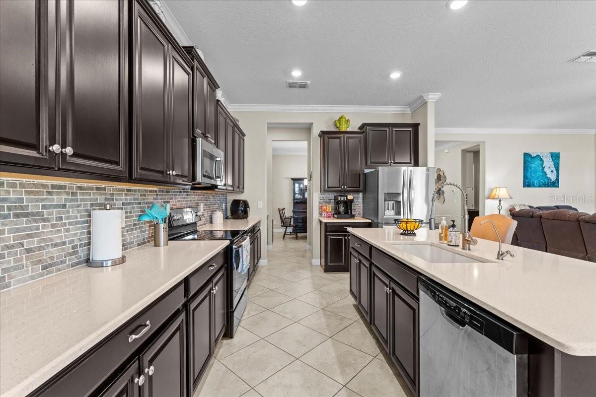 Image 9 of 47 For 13443 White Sapphire Road