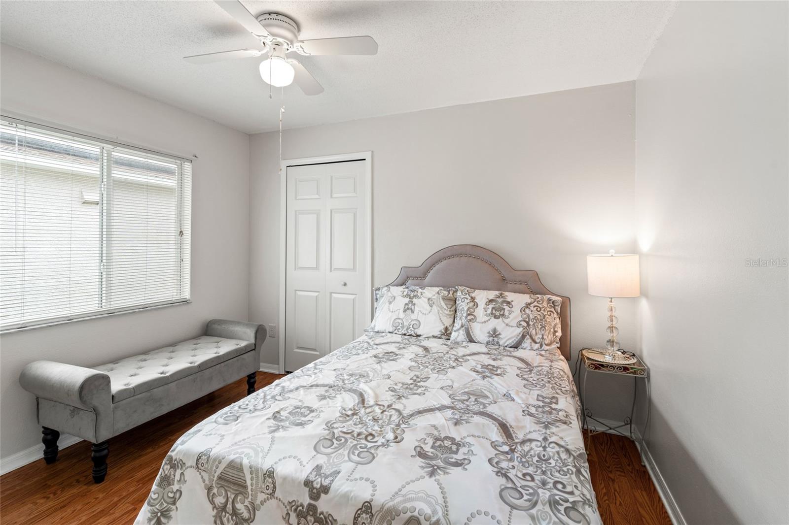 Listing photo id 13 for 27149 La Jolla Way