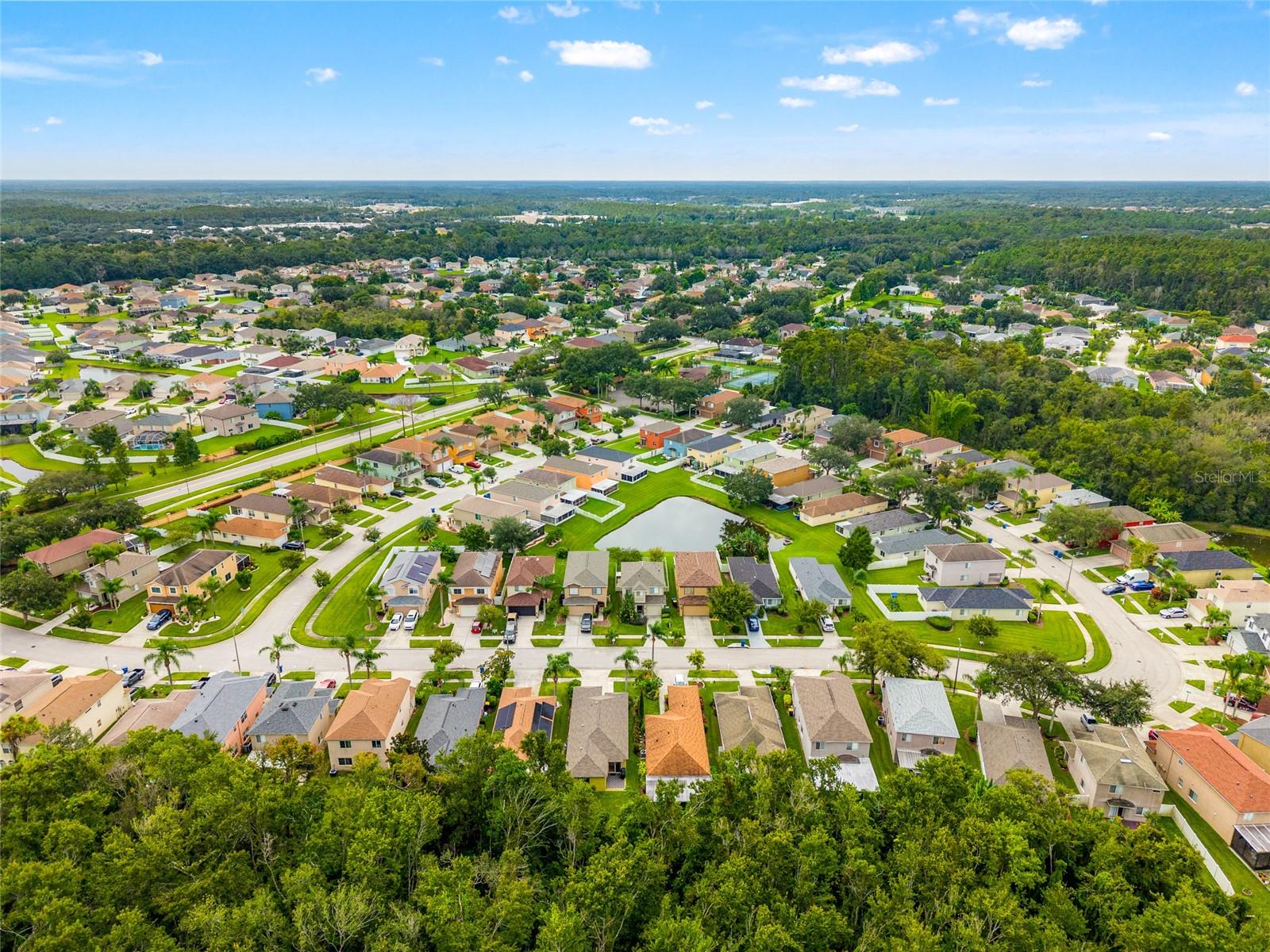 Listing photo id 24 for 27149 La Jolla Way