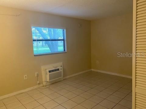 Image 5 of 8 For 2134 Bradford Street 408