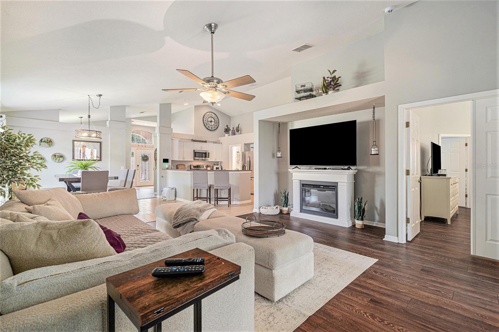 Image 10 of 32 For 13449 Meadow Golf Avenue