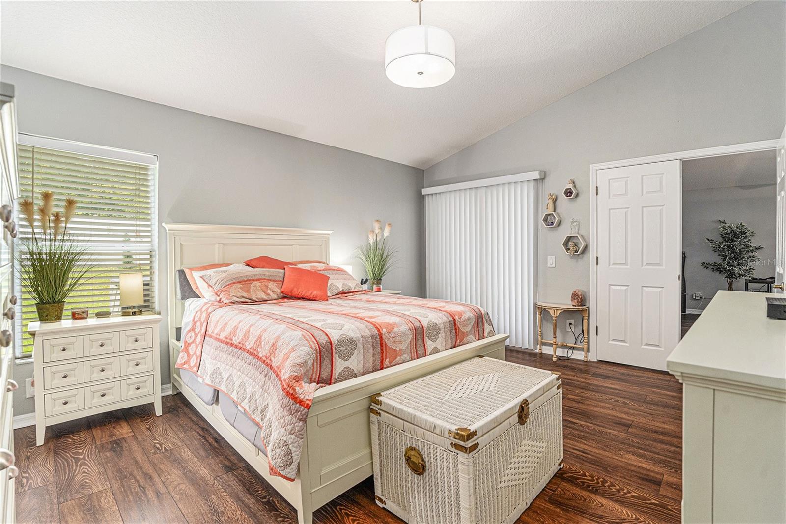 Image 20 of 32 For 13449 Meadow Golf Avenue