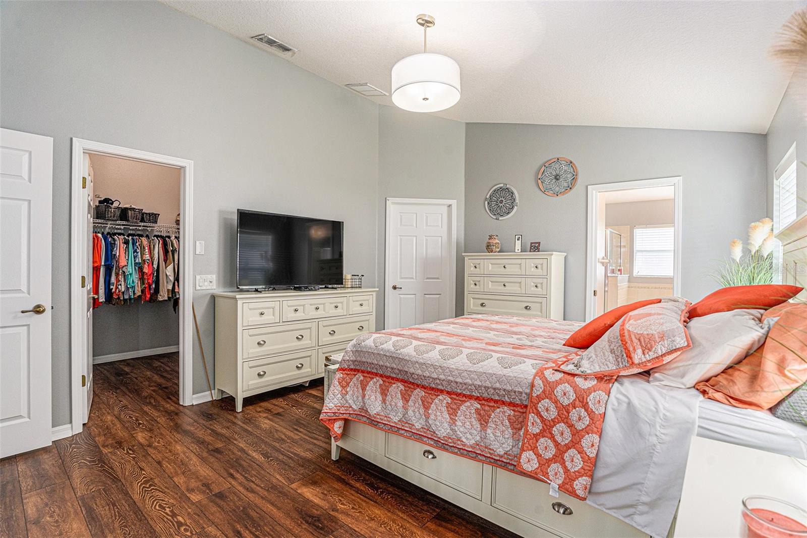 Image 21 of 32 For 13449 Meadow Golf Avenue