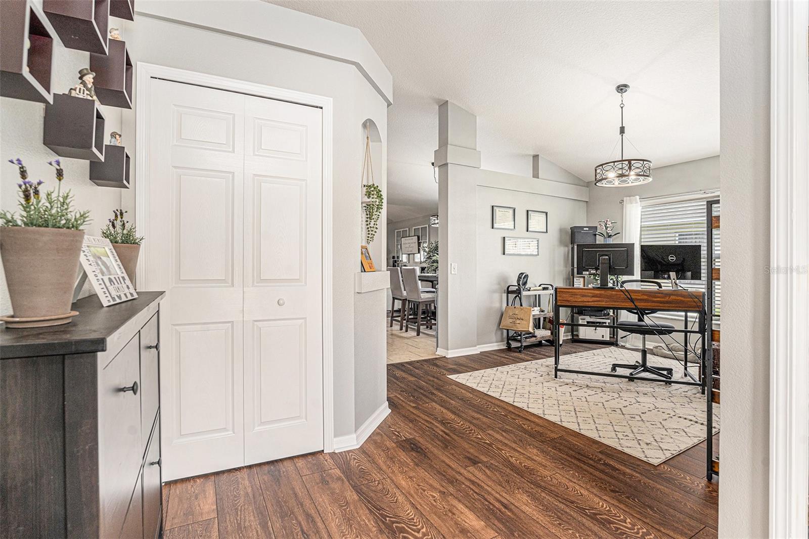 Image 6 of 32 For 13449 Meadow Golf Avenue