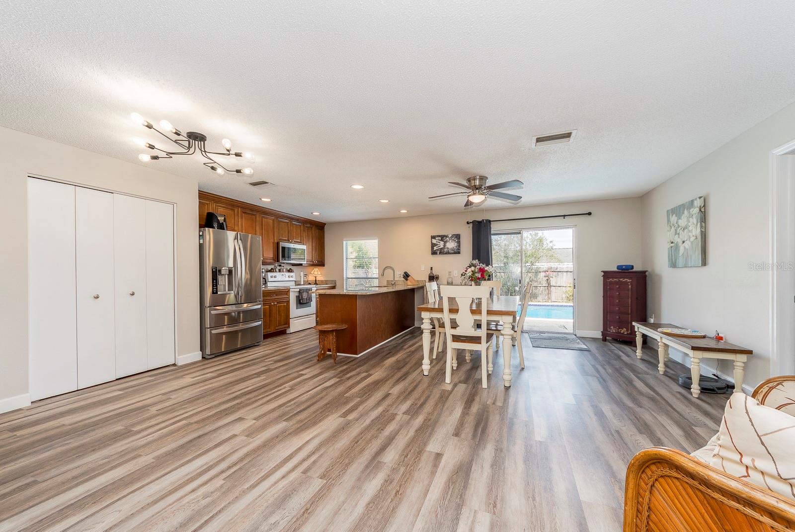 Image 9 of 40 For 1832 Seton Drive