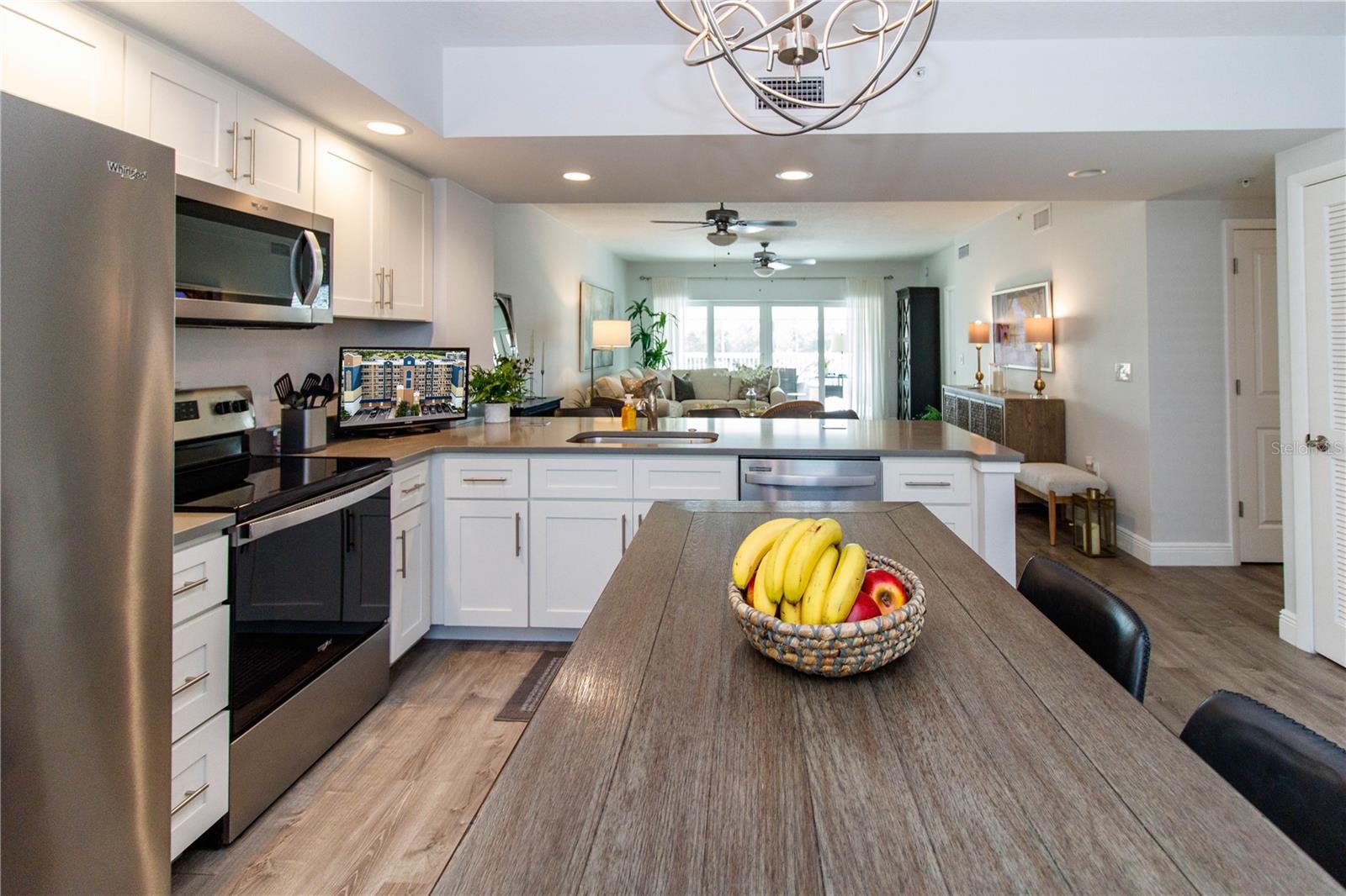Image 13 of 30 For 960 Starkey Road 7105