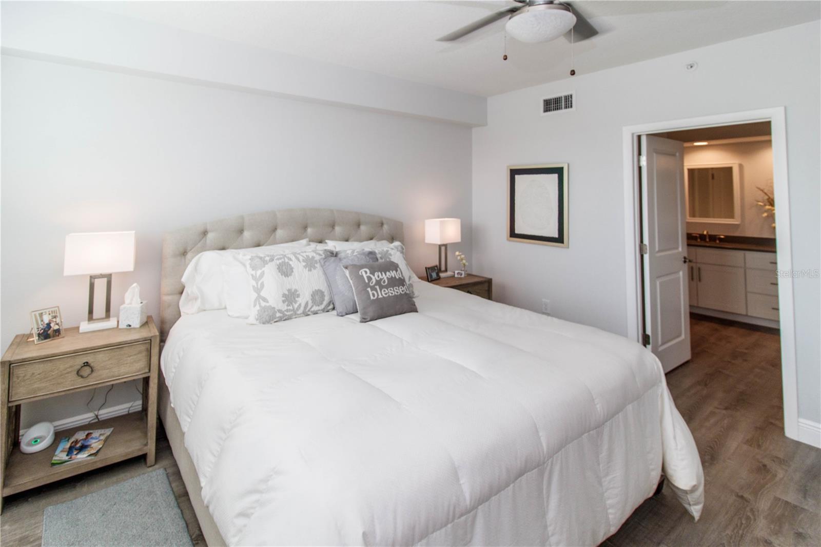 Image 17 of 30 For 960 Starkey Road 7105