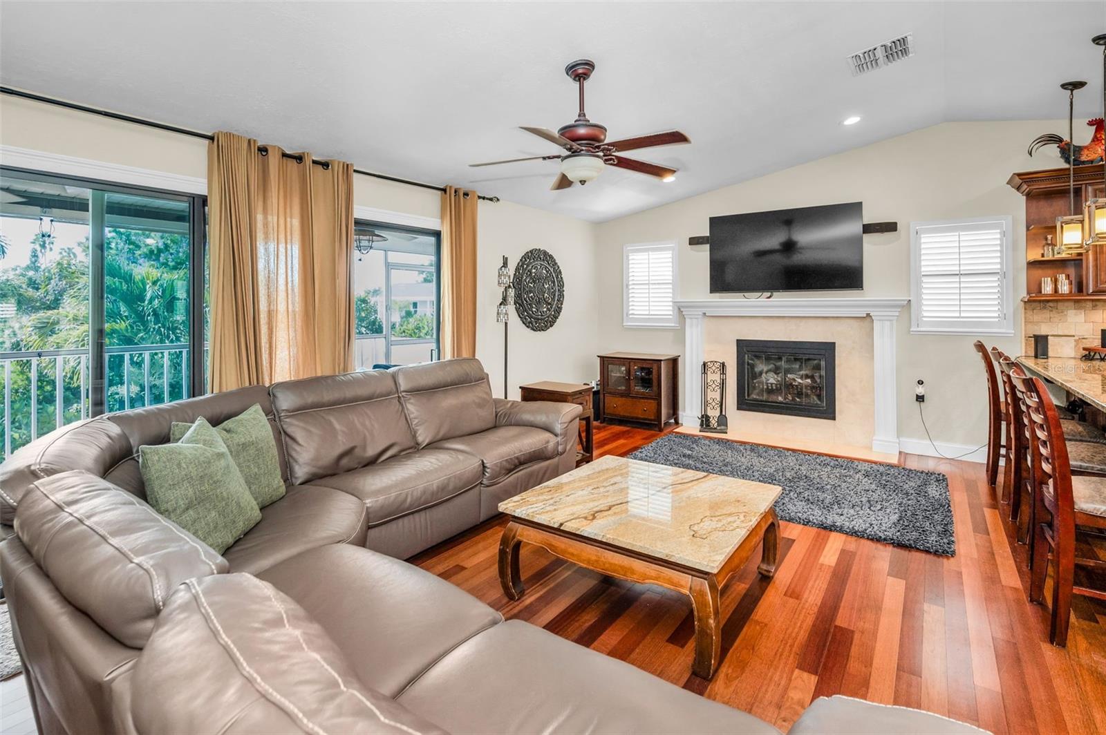 Image 13 of 69 For 4810 Blue Jay Circle