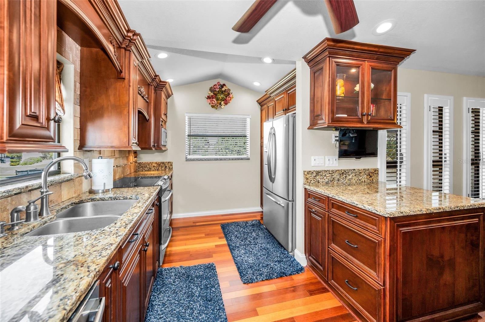 Image 7 of 69 For 4810 Blue Jay Circle