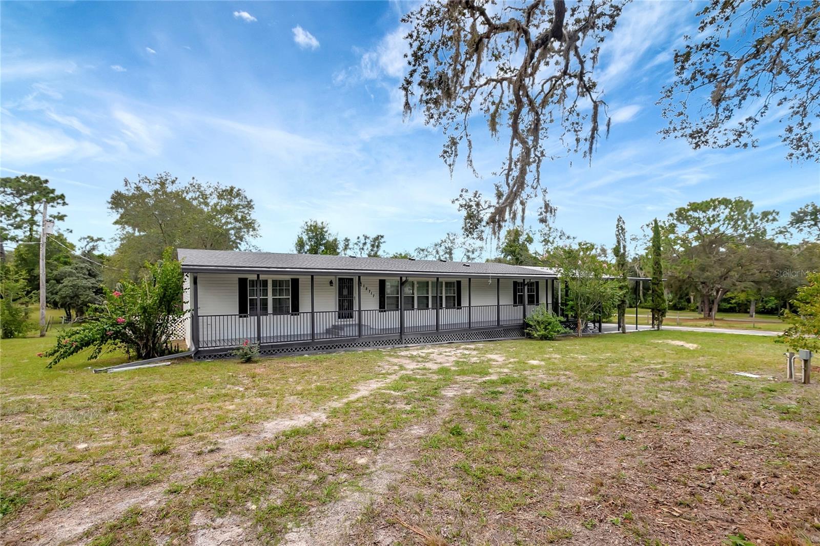 Listing photo id 0 for 12717 Morgan Road
