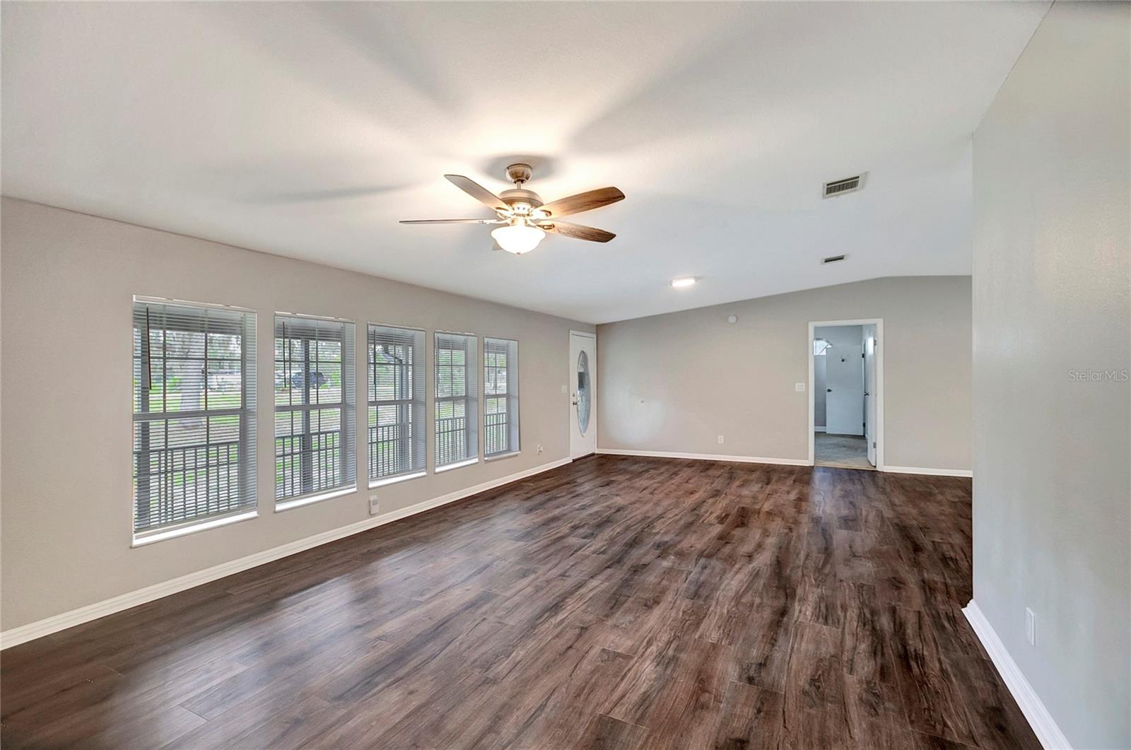 Listing photo id 24 for 12717 Morgan Road