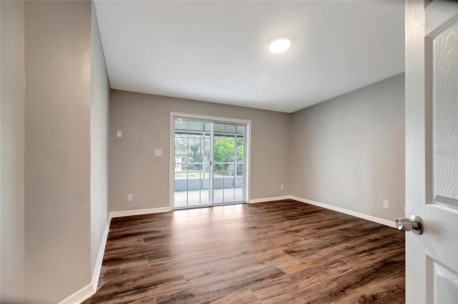 Listing photo id 26 for 12717 Morgan Road