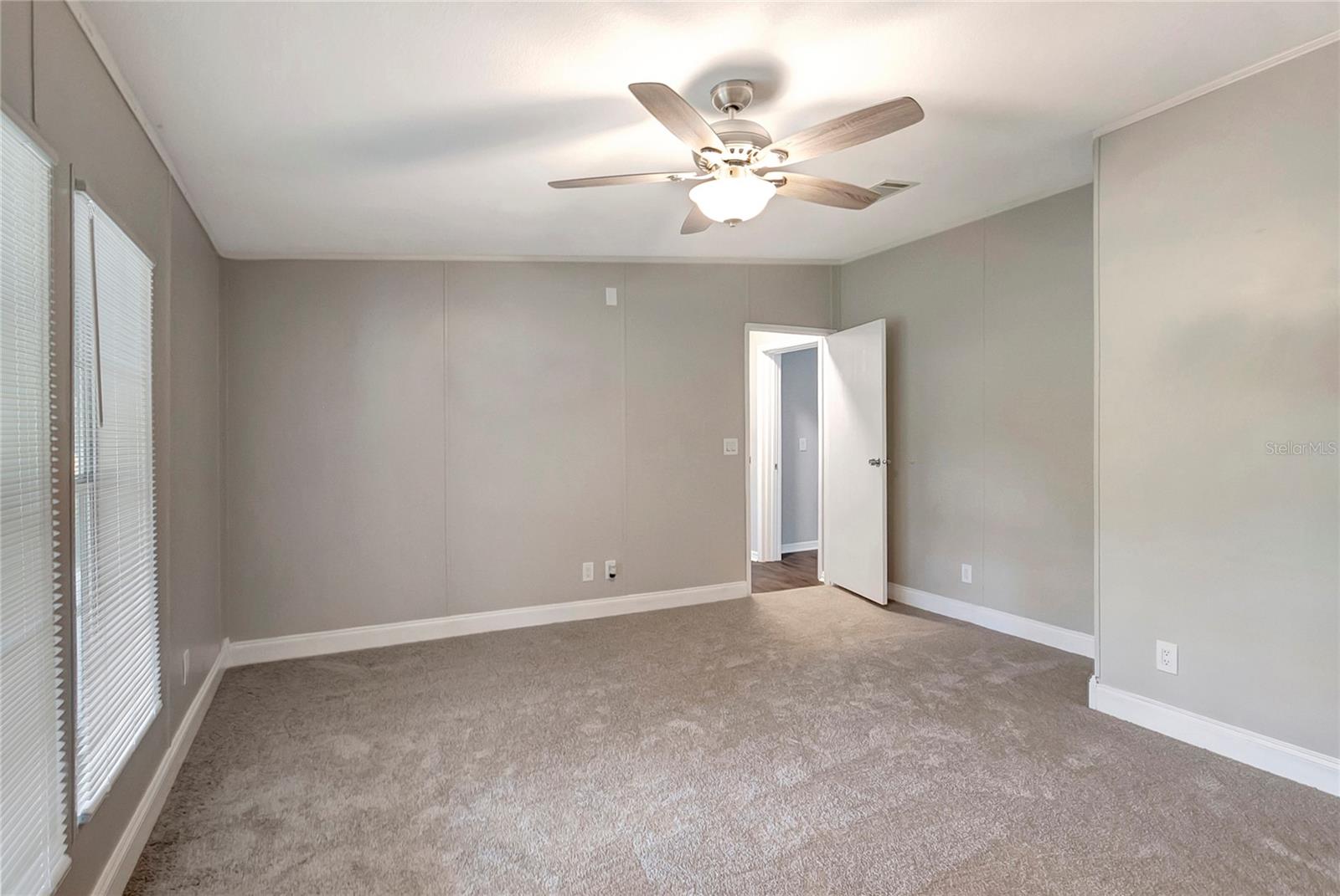 Listing photo id 32 for 12717 Morgan Road