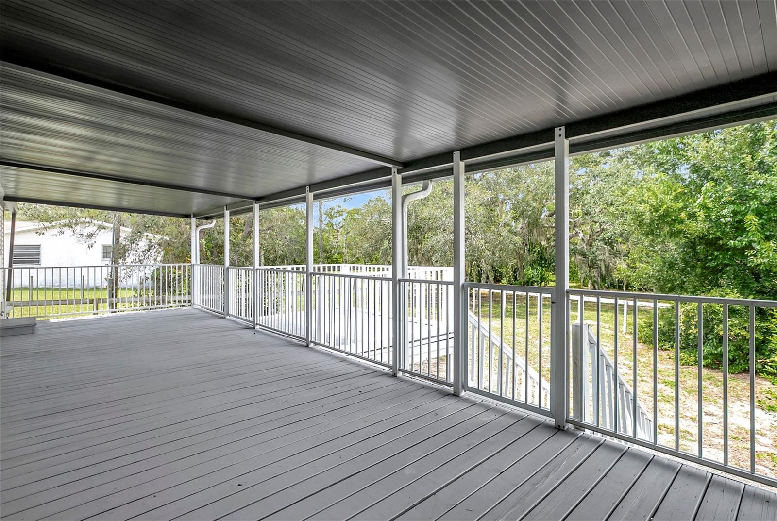 Listing photo id 36 for 12717 Morgan Road
