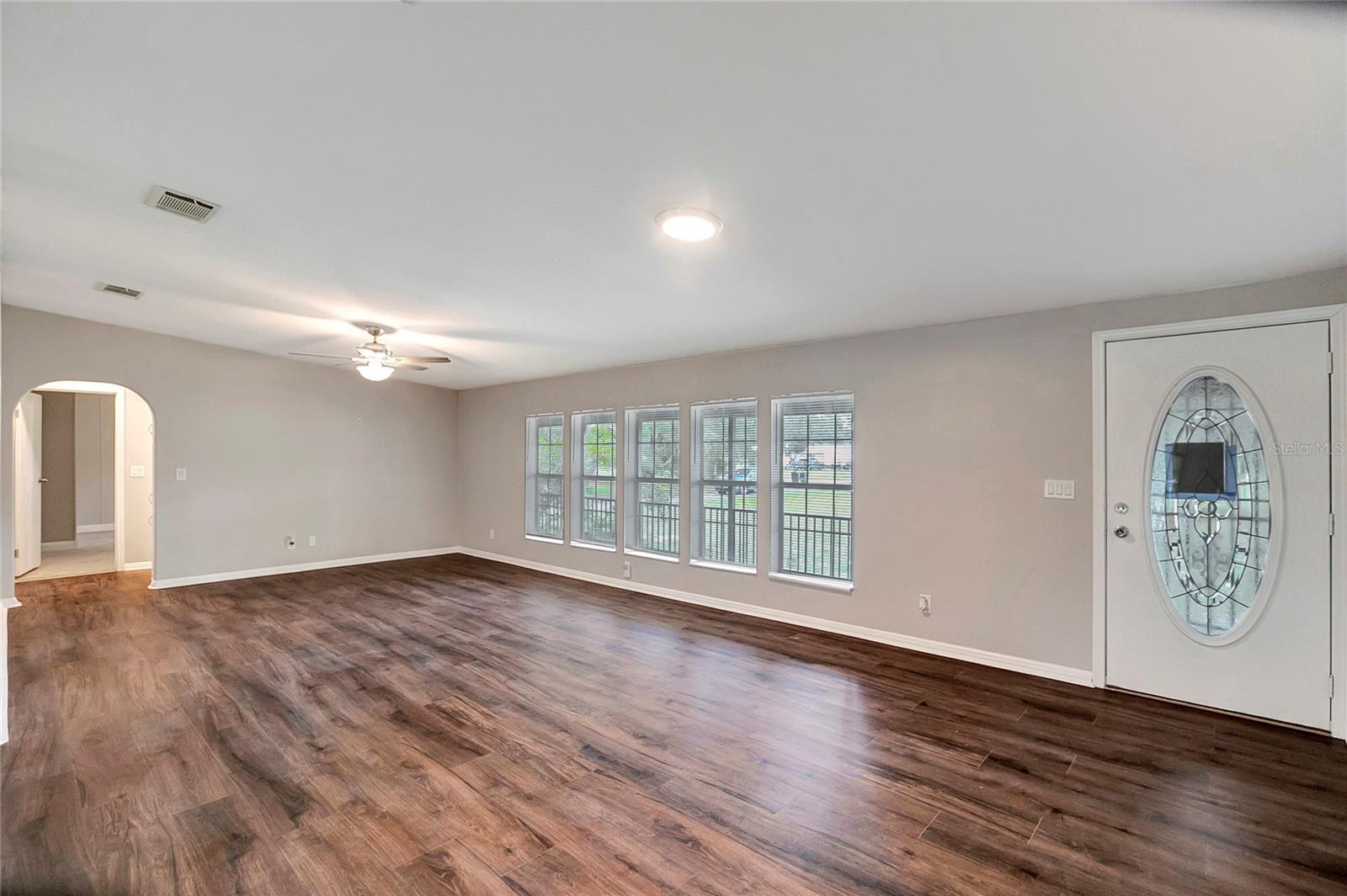 Listing photo id 6 for 12717 Morgan Road