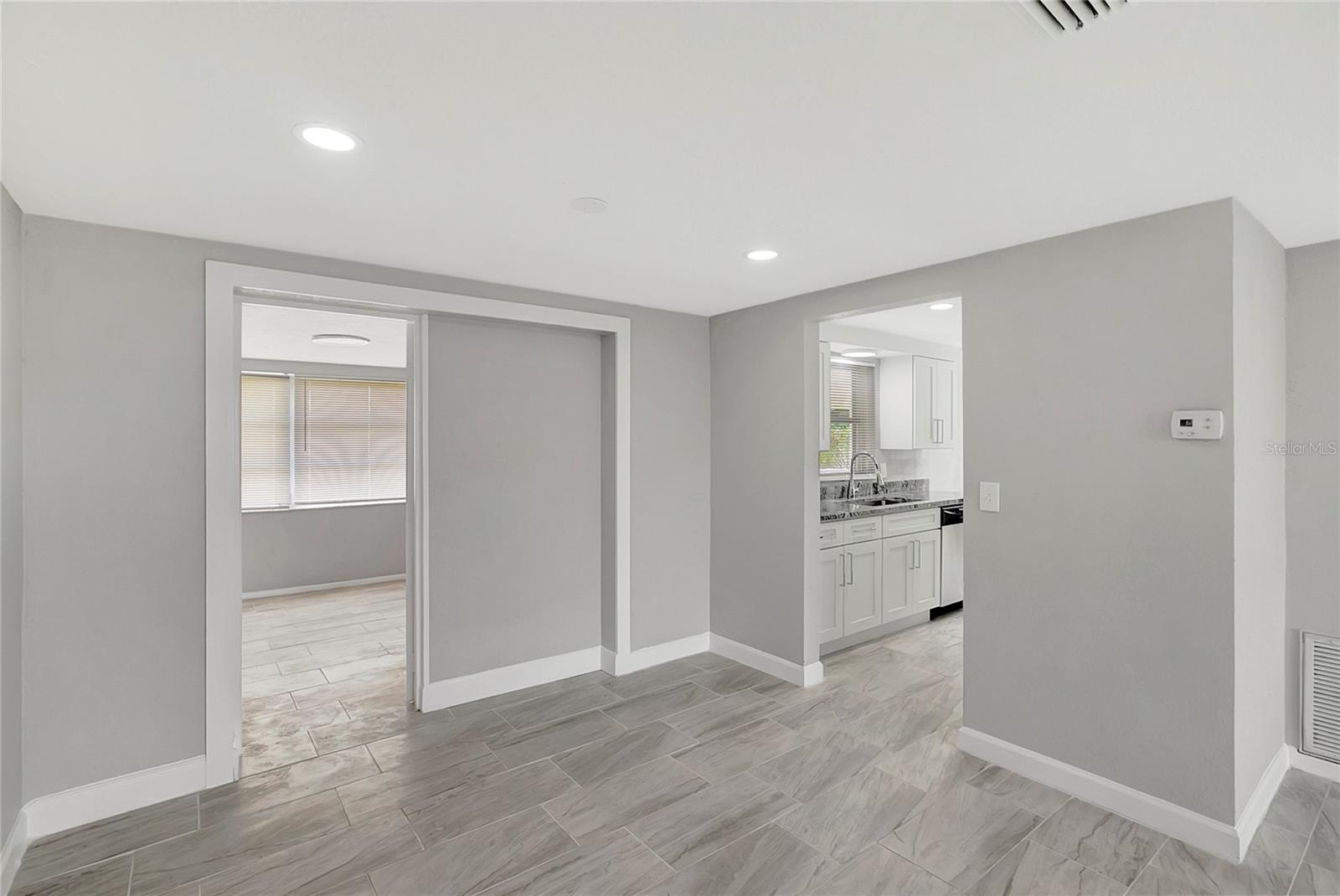 Image 10 of 38 For 5611 Mosaic Drive