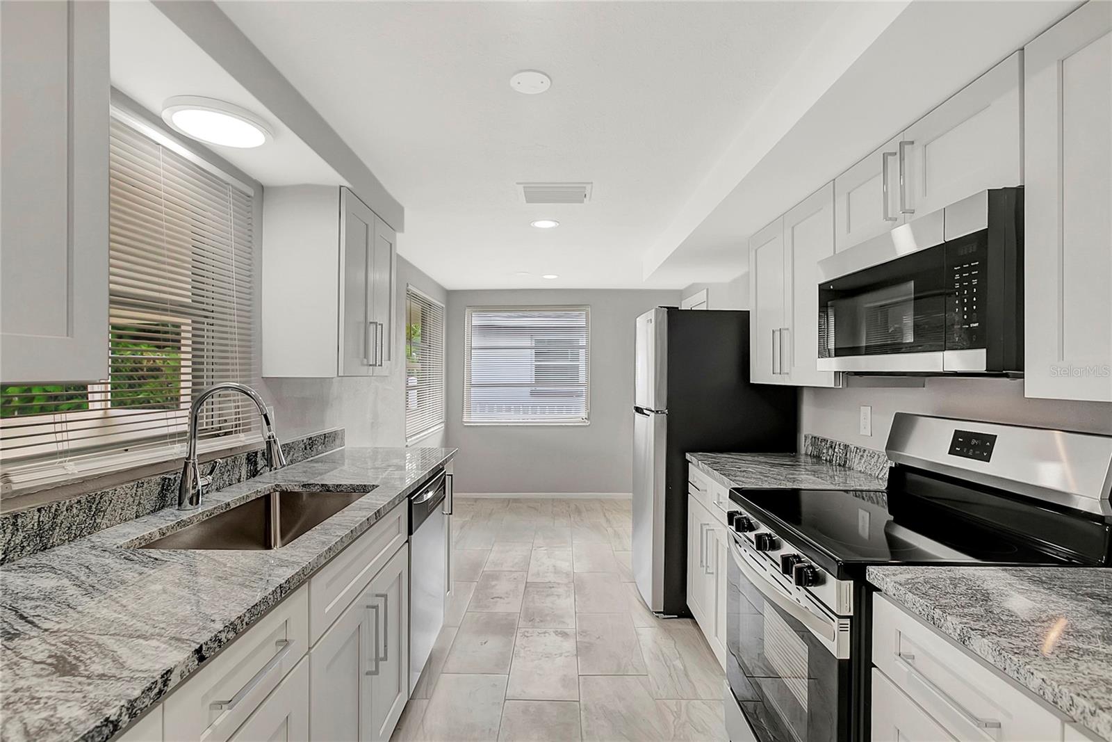 Image 12 of 38 For 5611 Mosaic Drive