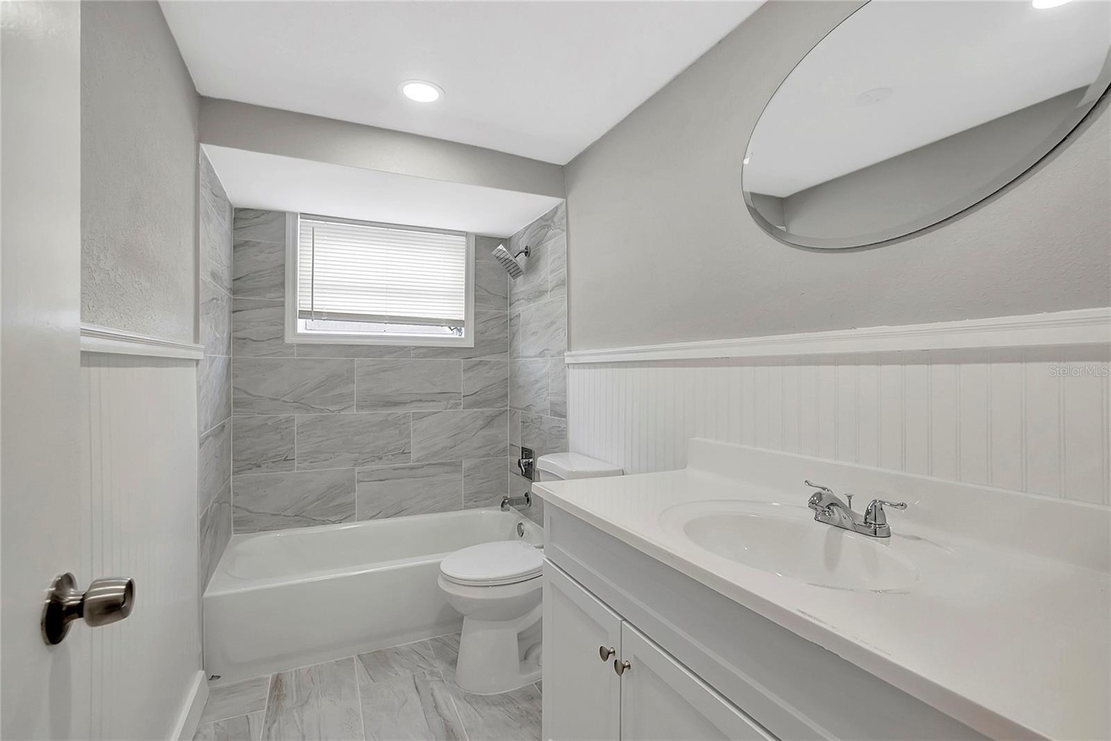 Image 24 of 38 For 5611 Mosaic Drive