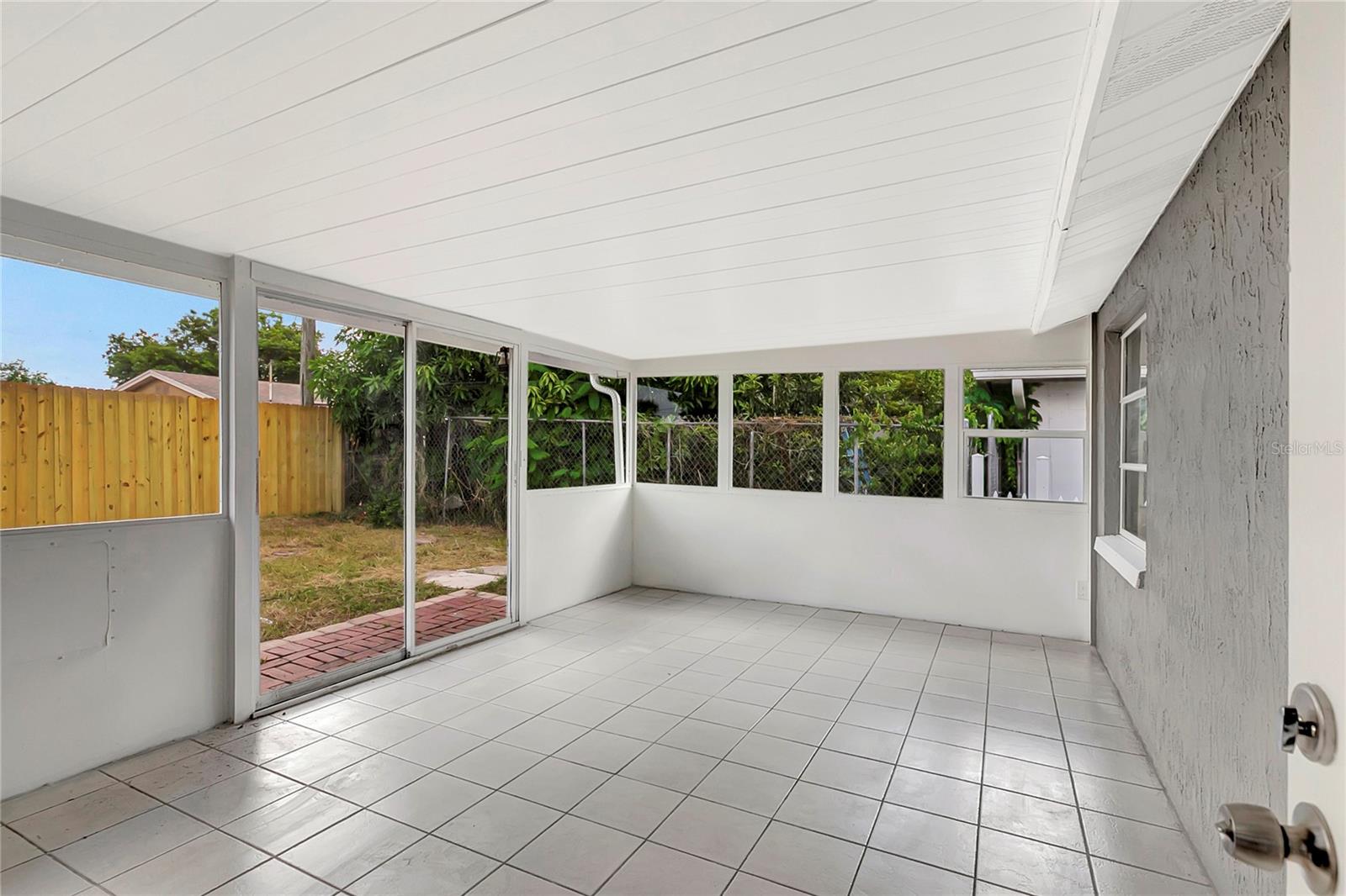 Image 33 of 38 For 5611 Mosaic Drive