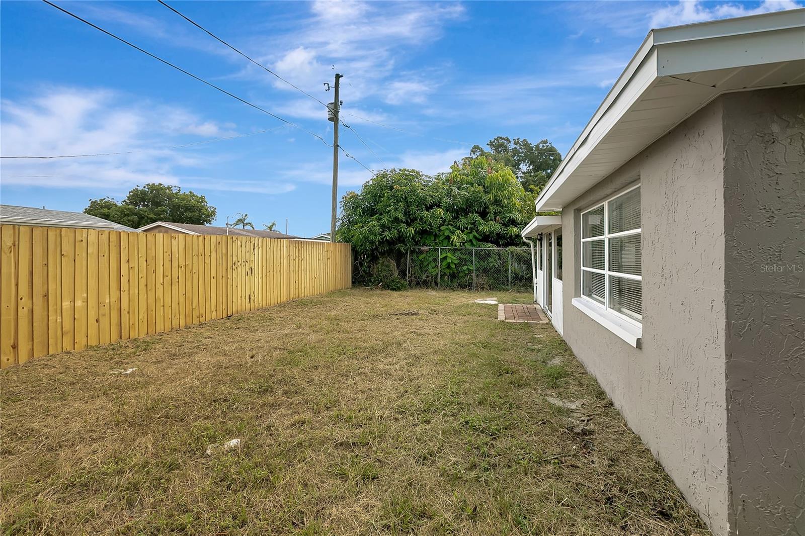 Image 36 of 38 For 5611 Mosaic Drive