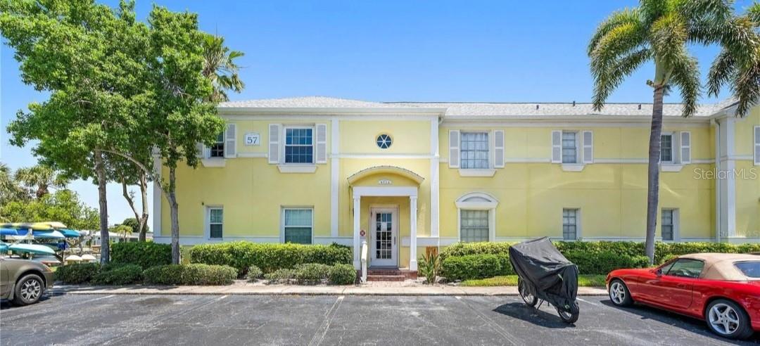 Image 4 of 48 For 4712 Beach Drive Se C