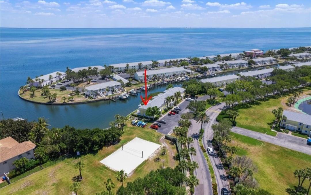 Image 41 of 48 For 4712 Beach Drive Se C