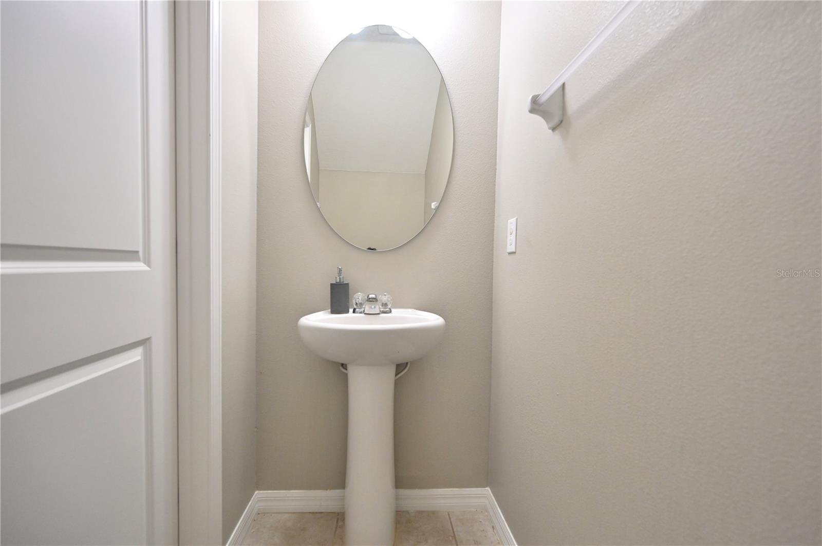 Image 15 of 42 For 4914 Reflecting Pond Circle