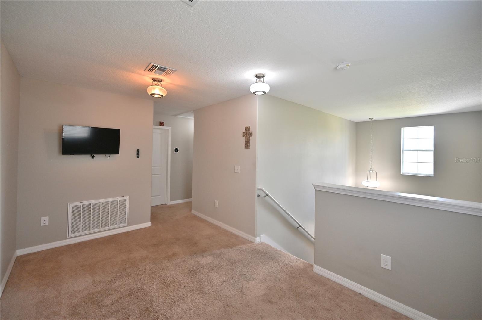 Image 16 of 42 For 4914 Reflecting Pond Circle