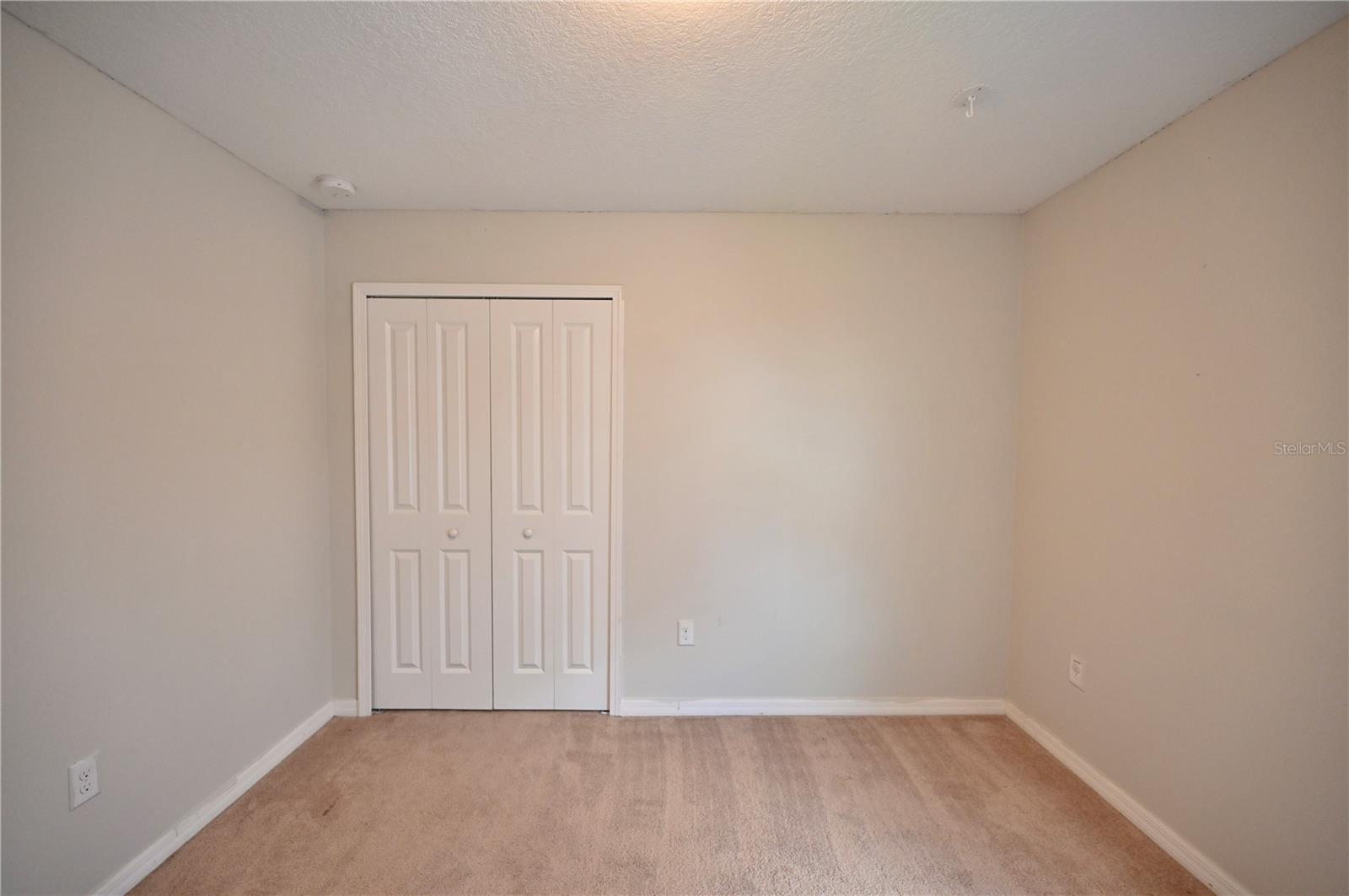 Image 29 of 42 For 4914 Reflecting Pond Circle