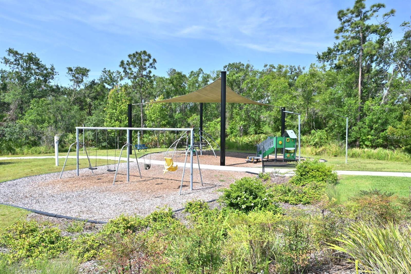 Image 38 of 42 For 4914 Reflecting Pond Circle